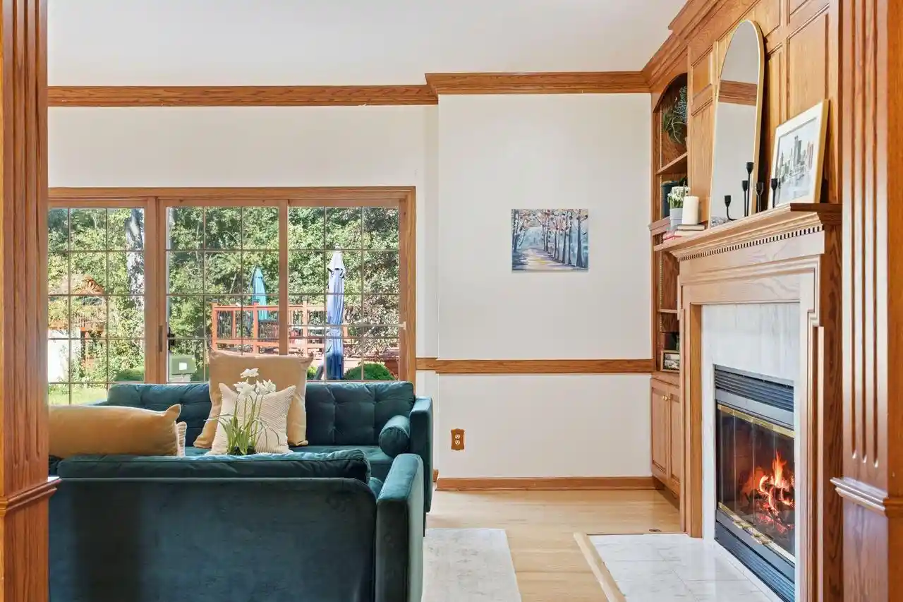 Photo 4 of Single family home for sale at 11210 W Green Tree Rd, Milwaukee, WI 53224 | MLS# 1983781 | Listing updated on 2026-10-08