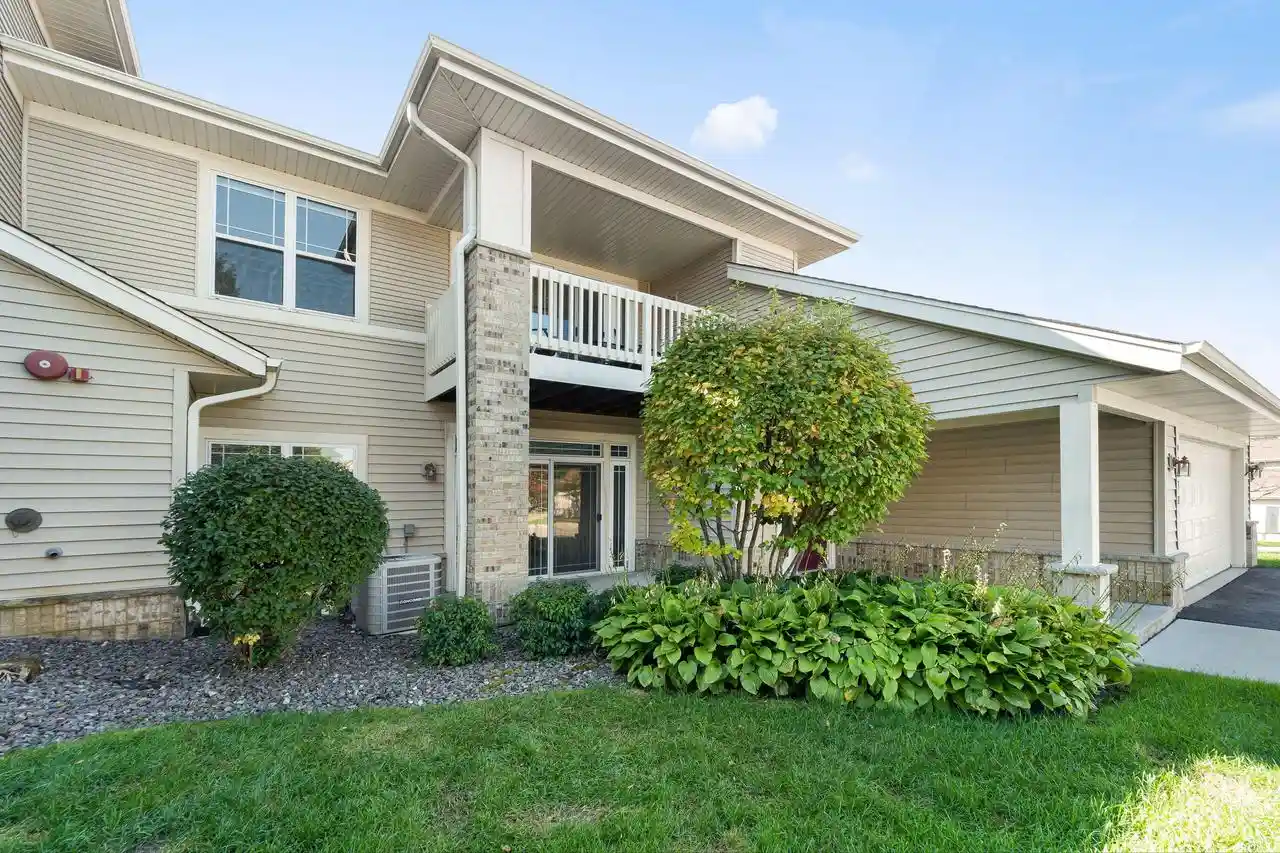 Photo 1 of Condo for sale at 9313 S Cobblestone Way #H, Franklin, WI 53132 | MLS# 1983783 | Listing updated on 2026-10-09