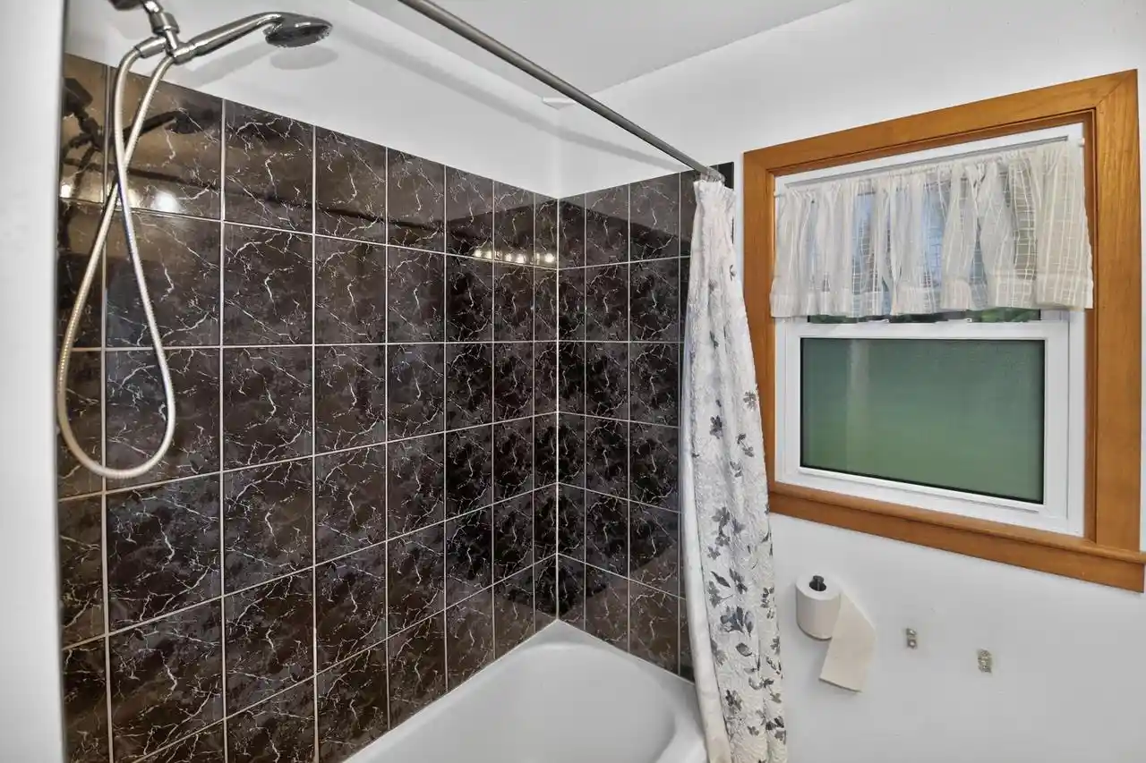 Photo 4 of Single family home for sale at S89w22720 Milwaukee Ave, Big Bend, WI 53103 | MLS# 1983786 | Listing updated on 2026-10-09