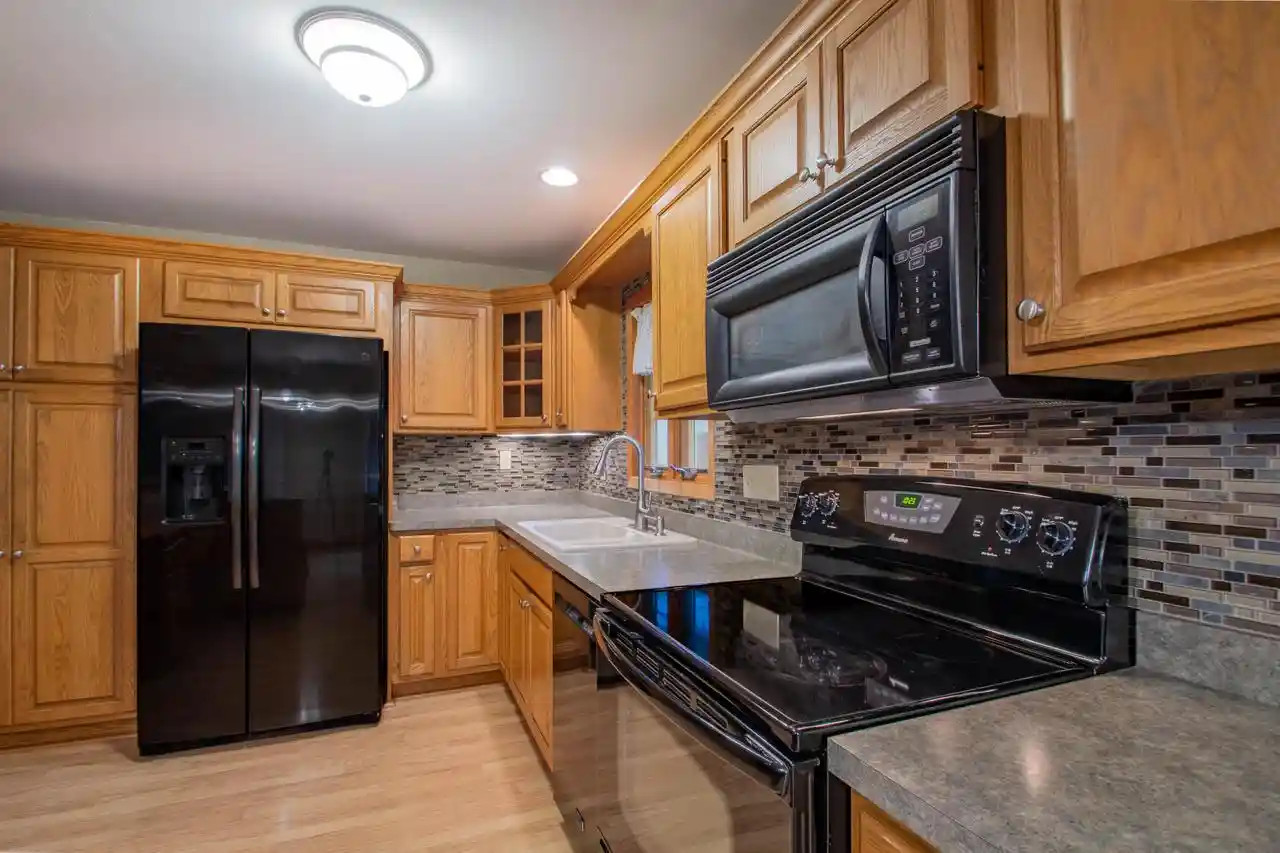 Photo 3 of Single family home for sale at 310 S Concord Ave, Watertown, WI 53094 | MLS# 1983787 | Listing updated on 2026-10-09