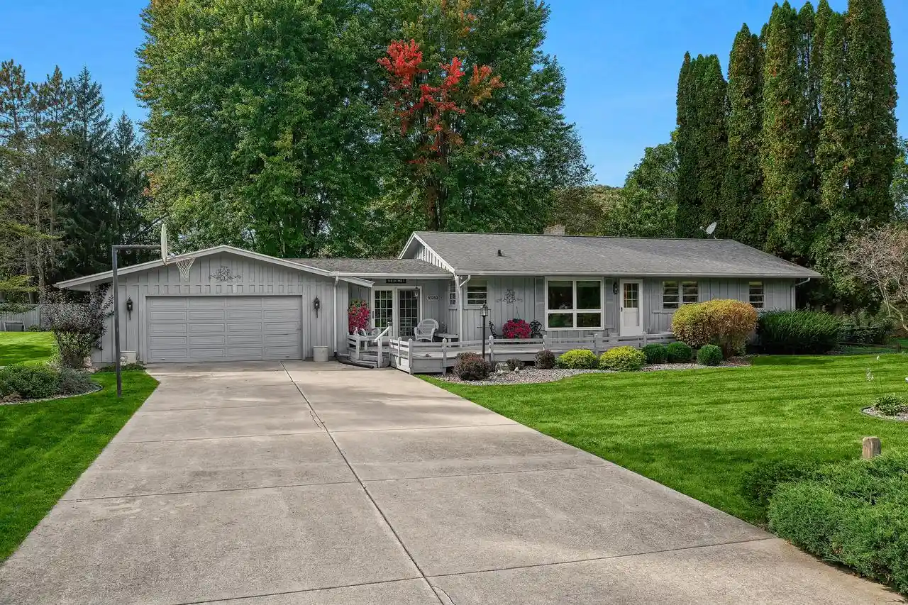 Photo 1 of Single family home for sale at N1253 Bloomer Ml Rd, La Crosse, WI 54601 | MLS# 1983794 | Listing updated on 2026-10-07
