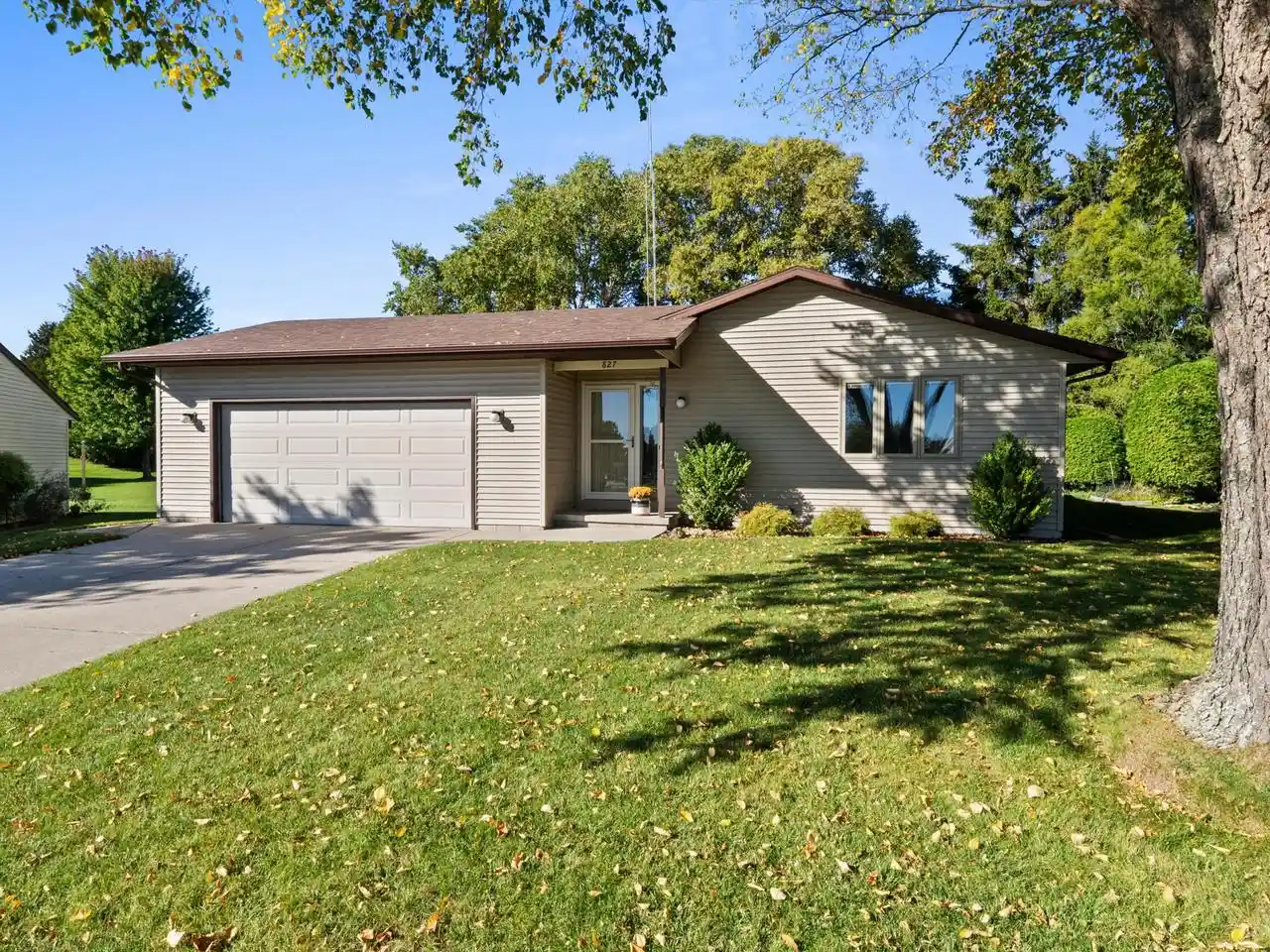 Single family home for sale at 827 Nicholas Ct, Manitowoc, WI 54220 | MLS# 1983801