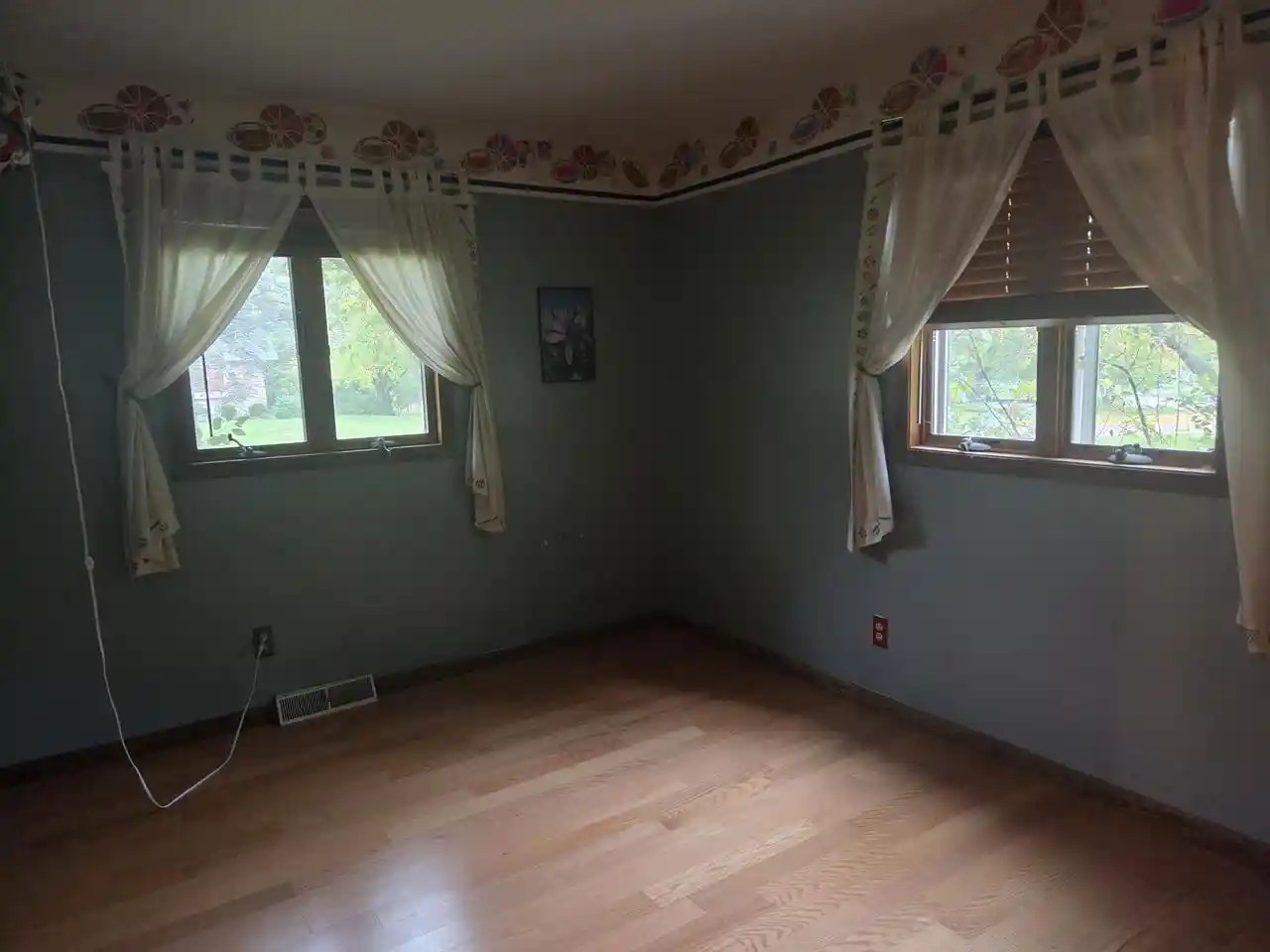 Photo 3 of Single family home for sale at 116 W Ridge Cir, Cambridge, WI 53523 | MLS# 2034235 | Listing updated on 2026-10-08
