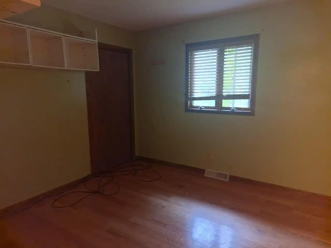 Photo 4 of Single family home for sale at 116 W Ridge Cir, Cambridge, WI 53523 | MLS# 2034235 | Listing updated on 2026-10-08