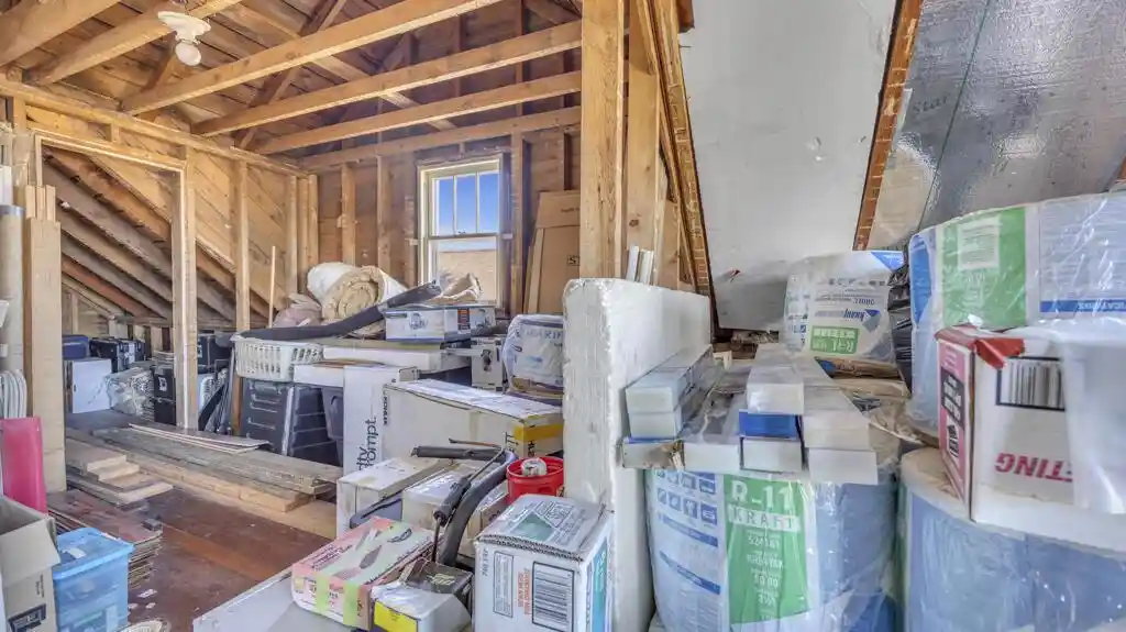 Photo 3 of Single family home for sale at 1723 S 7th Street, Sheboygan, WI 53081 | MLS# 1983826 | Listing updated on 2026-10-20
