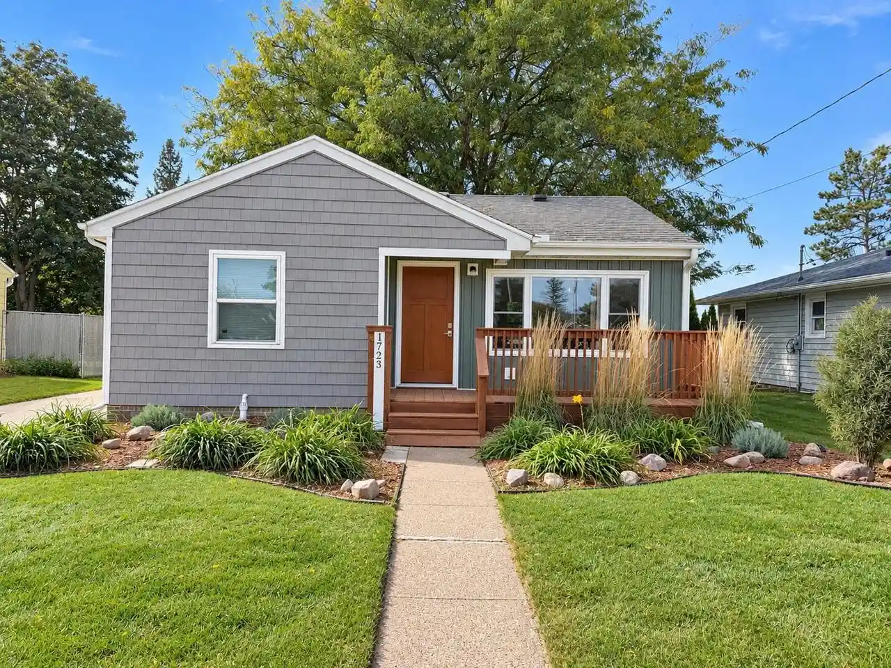 Photo 1 of Single family home for sale at 1723 Stoughton Ave, Tomah, WI 54660 | MLS# 2034237 | Listing updated on 2026-10-13