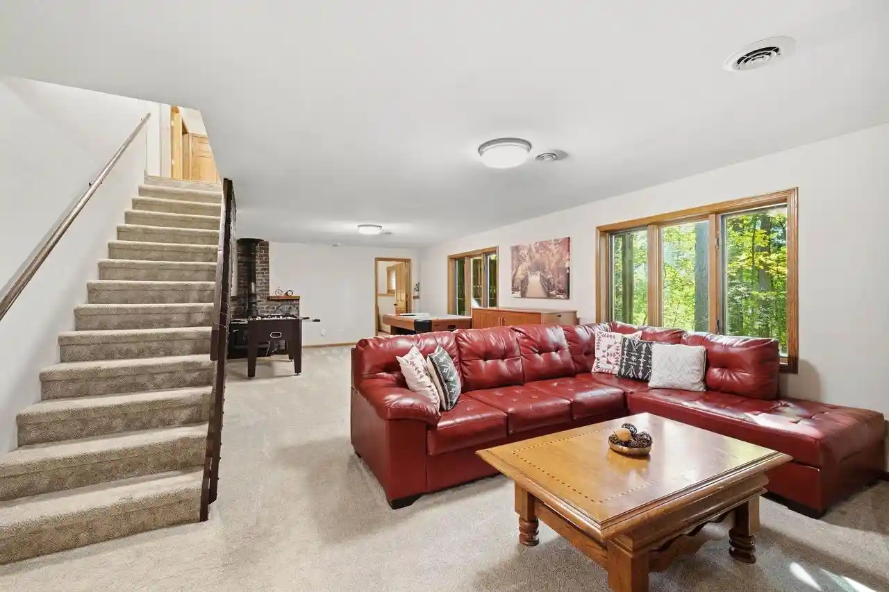 Photo 3 of Single family home for sale at 906 2nd Street, Baraboo, WI 53913 | MLS# 2034242 | Listing updated on 2026-10-08