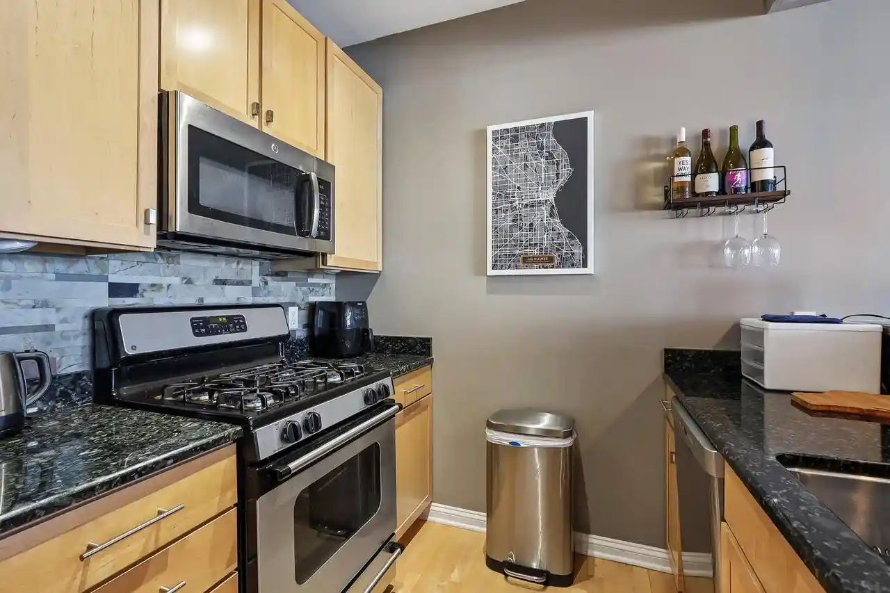 Photo 4 of Condo for sale at 1925 Water St #303, Milwaukee, WI 53202 | MLS# 1983840 | Listing updated on 2026-10-08