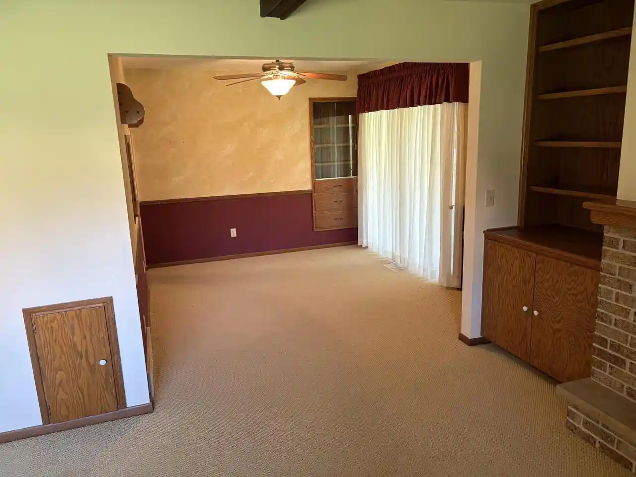 Photo 3 of Single family home for sale at 3022 Westwood Dr, Janesville, WI 53548 | MLS# 1983846 | Listing updated on 2026-10-09