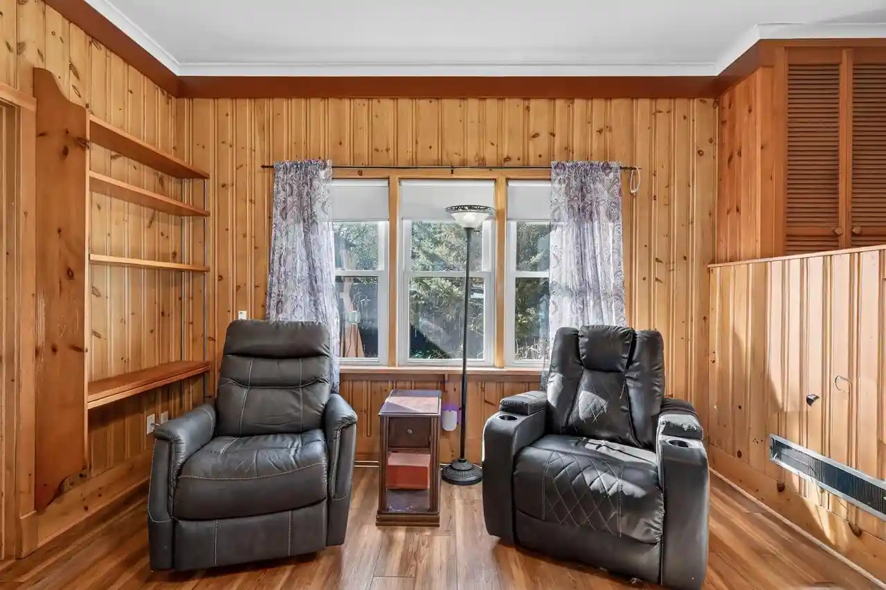 Photo 3 of Single family home for sale at 1250 Oak St, Wisconsin Rapids, WI 54494 | MLS# 22605016 | Listing updated on 2026-10-08