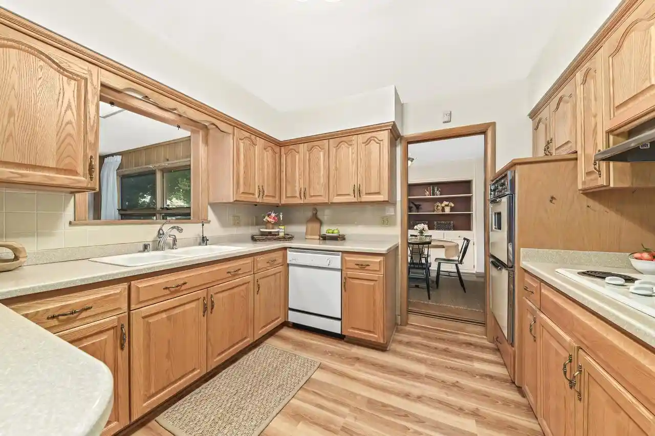 Photo 4 of Single family home for sale at 15300 High Knoll Ln, Brookfield, WI 53005 | MLS# 1983853 | Listing updated on 2026-10-10