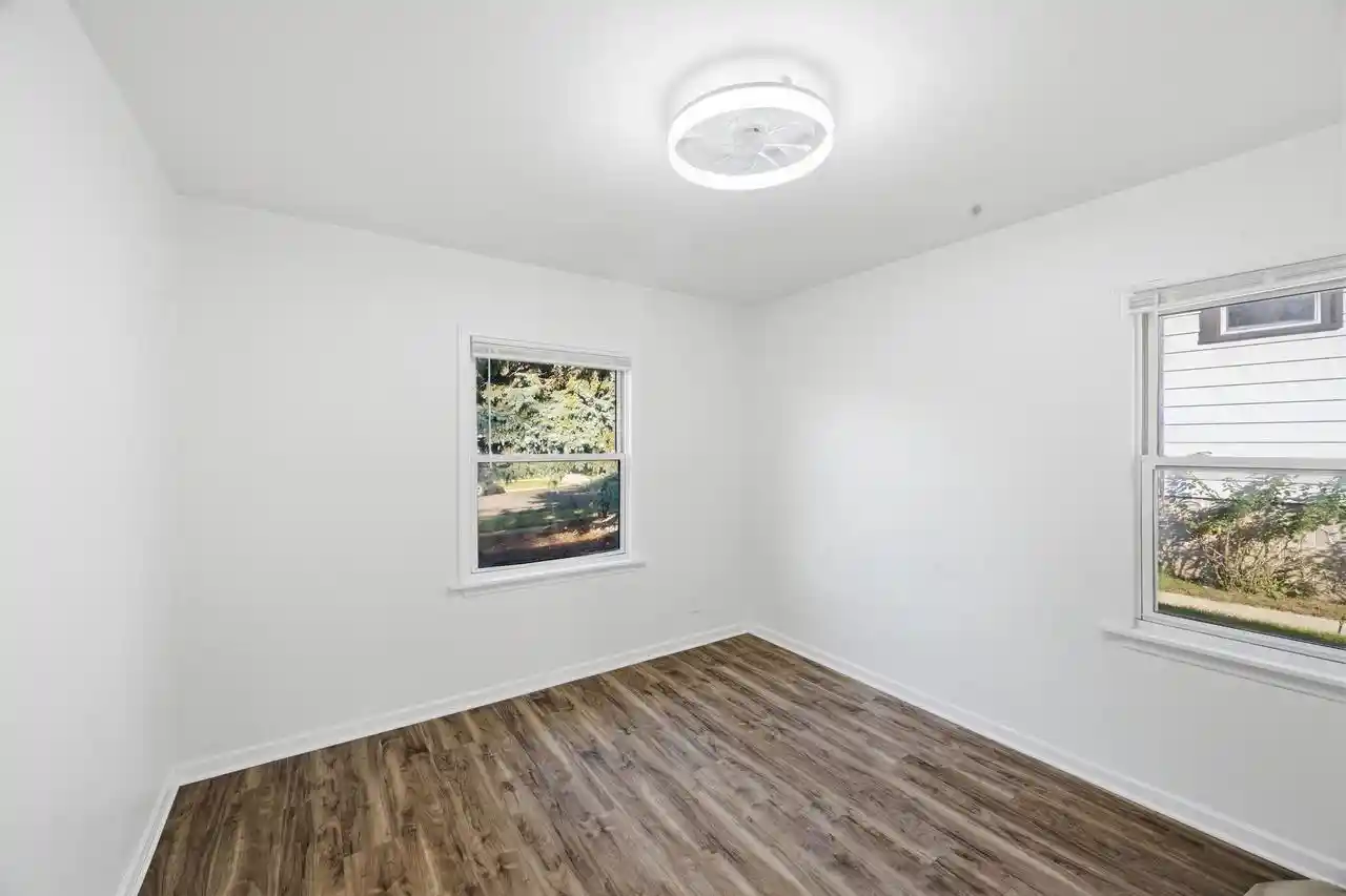 Photo 3 of Single family home for sale at 4170 S 5th Place, Milwaukee, WI 53207 | MLS# 1983854 | Listing updated on 2026-10-26