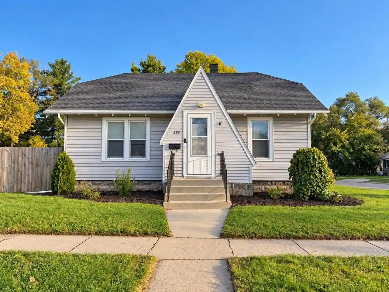 Photo 1 of Single family home for sale at 335 Ridgeland Ave, Beloit, WI 53511 | MLS# 2034248 | Listing updated on 2026-10-08