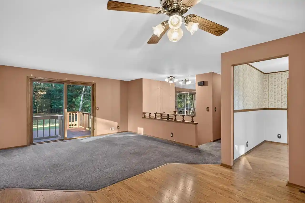 Photo 3 of Single family home for sale at 6311 Magnolia Dr, Wisconsin Rapids, WI 54494 | MLS# 22605017 | Listing updated on 2026-10-08