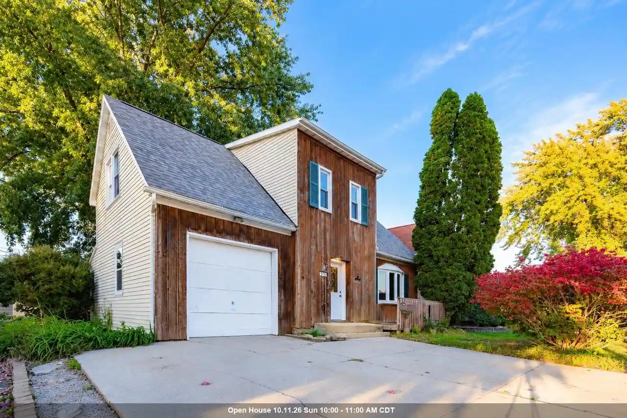 Photo 1 of Single family home for sale at 518 W Main St, Waupun, WI 53963 | MLS# 50333957 | Listing updated on 2026-10-08