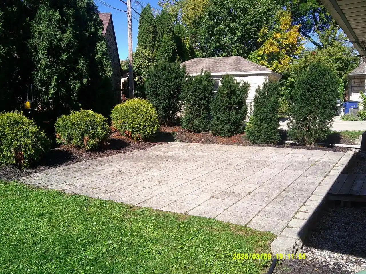 Photo 1 of Single family home for sale at 221 N Story Pkwy, Milwaukee, WI 53208 | MLS# 1983883 | Listing updated on 2026-10-10