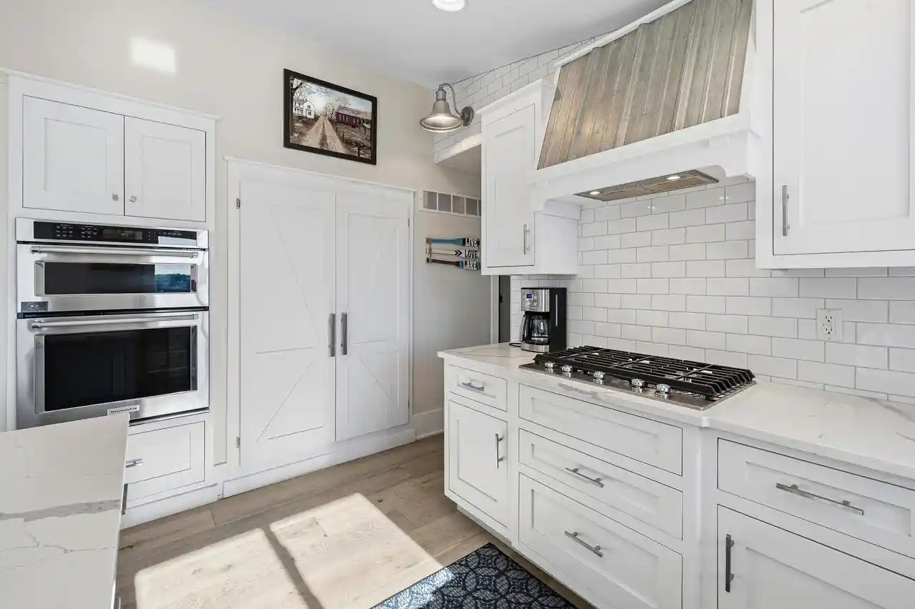 Photo 4 of Single family home for sale at N7564 W Lakeshore Dr, Whitewater, WI 53190 | MLS# 1983888 | Listing updated on 2026-10-08