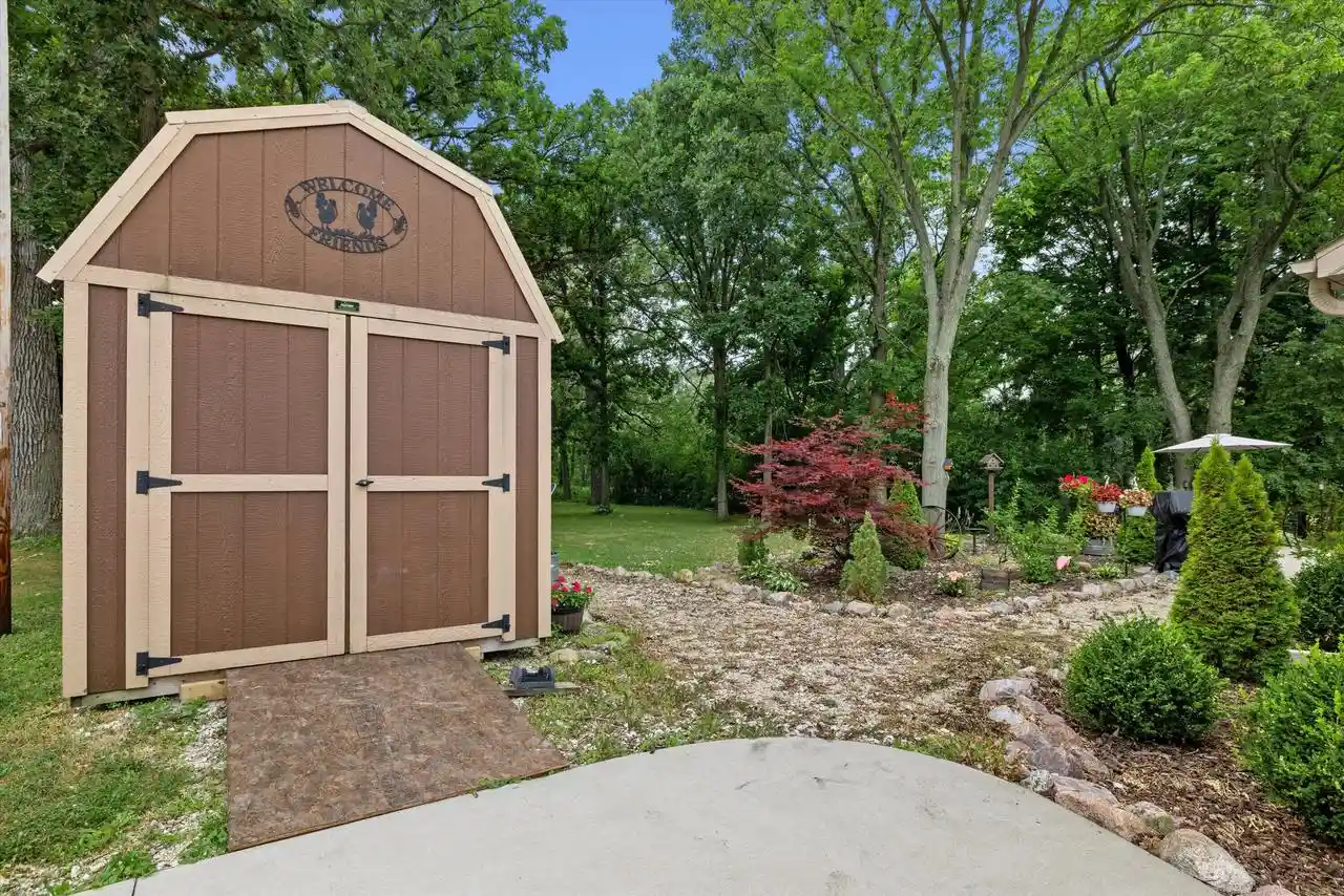 Photo 2 of Single family home for sale at 9209 Gittings Rd, Mount Pleasant, WI 53406 | MLS# 1983898 | Listing updated on 2026-10-08