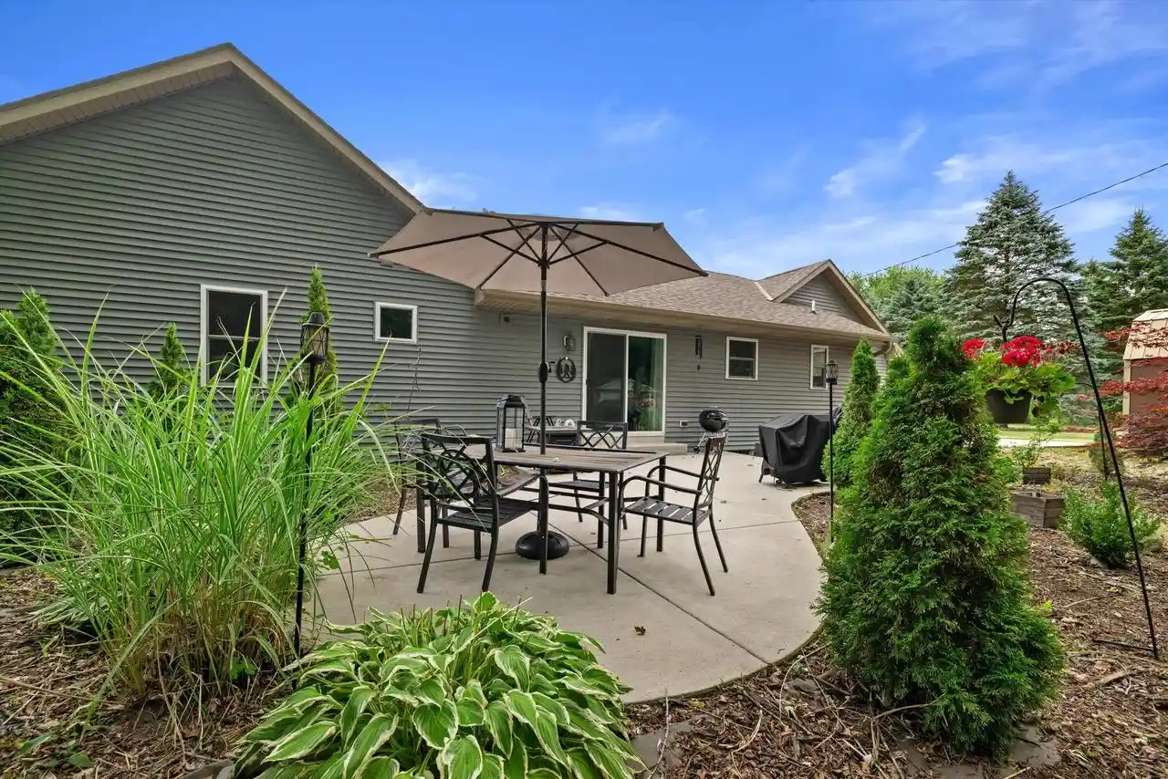 Photo 3 of Single family home for sale at 9209 Gittings Rd, Mount Pleasant, WI 53406 | MLS# 1983898 | Listing updated on 2026-10-08