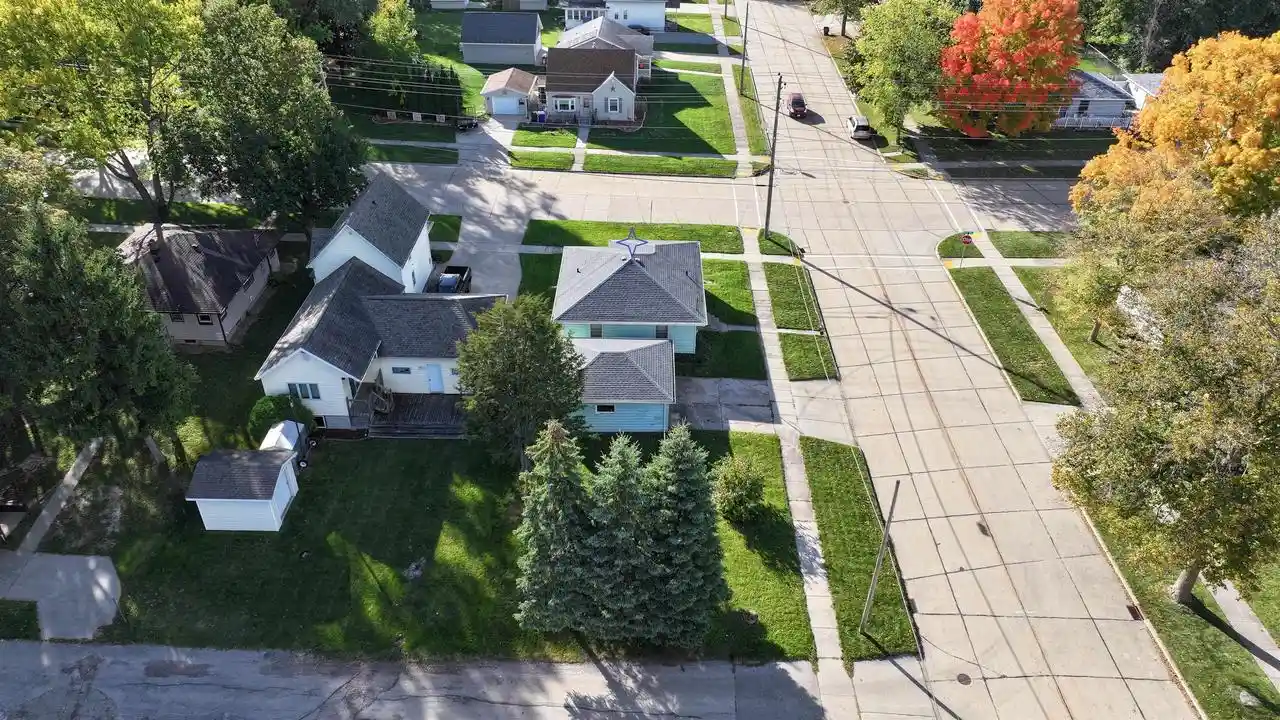 Photo 1 of Single family home for sale at 1500 Main Ave, Kaukauna, WI 54130 | MLS# 50333990 | Listing updated on 2026-10-08