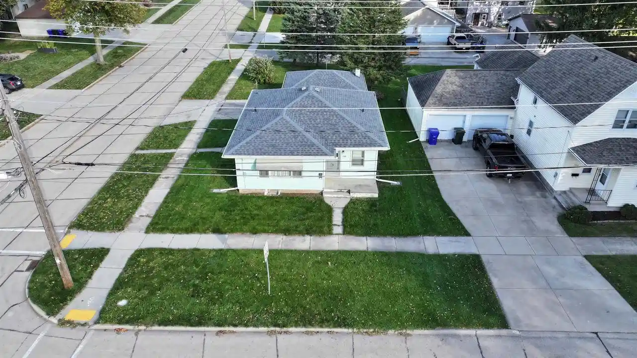 Photo 3 of Single family home for sale at 1500 Main Ave, Kaukauna, WI 54130 | MLS# 50333990 | Listing updated on 2026-10-08
