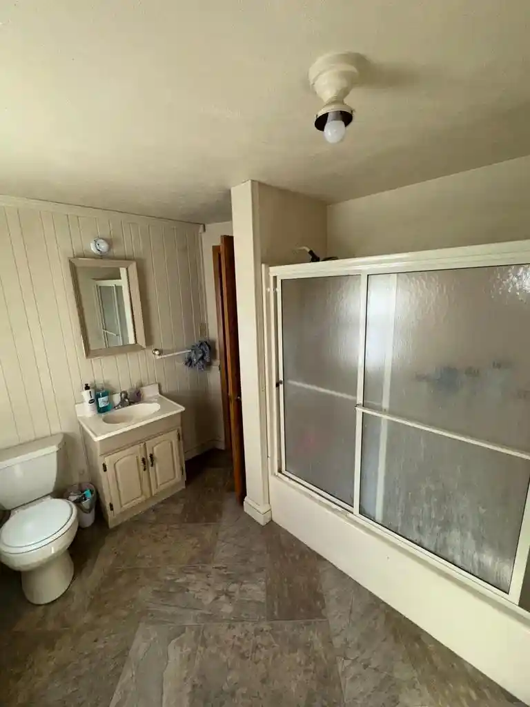 Photo 3 of Single family home for sale at 1009 Red Oak Ln, Appleton, WI 54915 | MLS# 50333991 | Listing updated on 2026-10-08