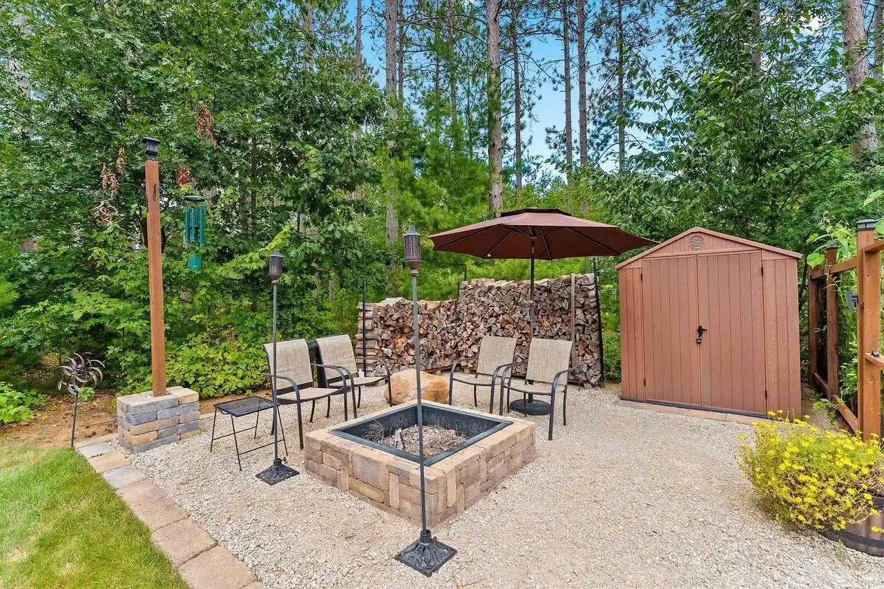 Photo 4 of Single family home for sale at 863 Maple Leaf Trl, Sobieski, WI 54171 | MLS# 50333982 | Listing updated on 2026-10-08