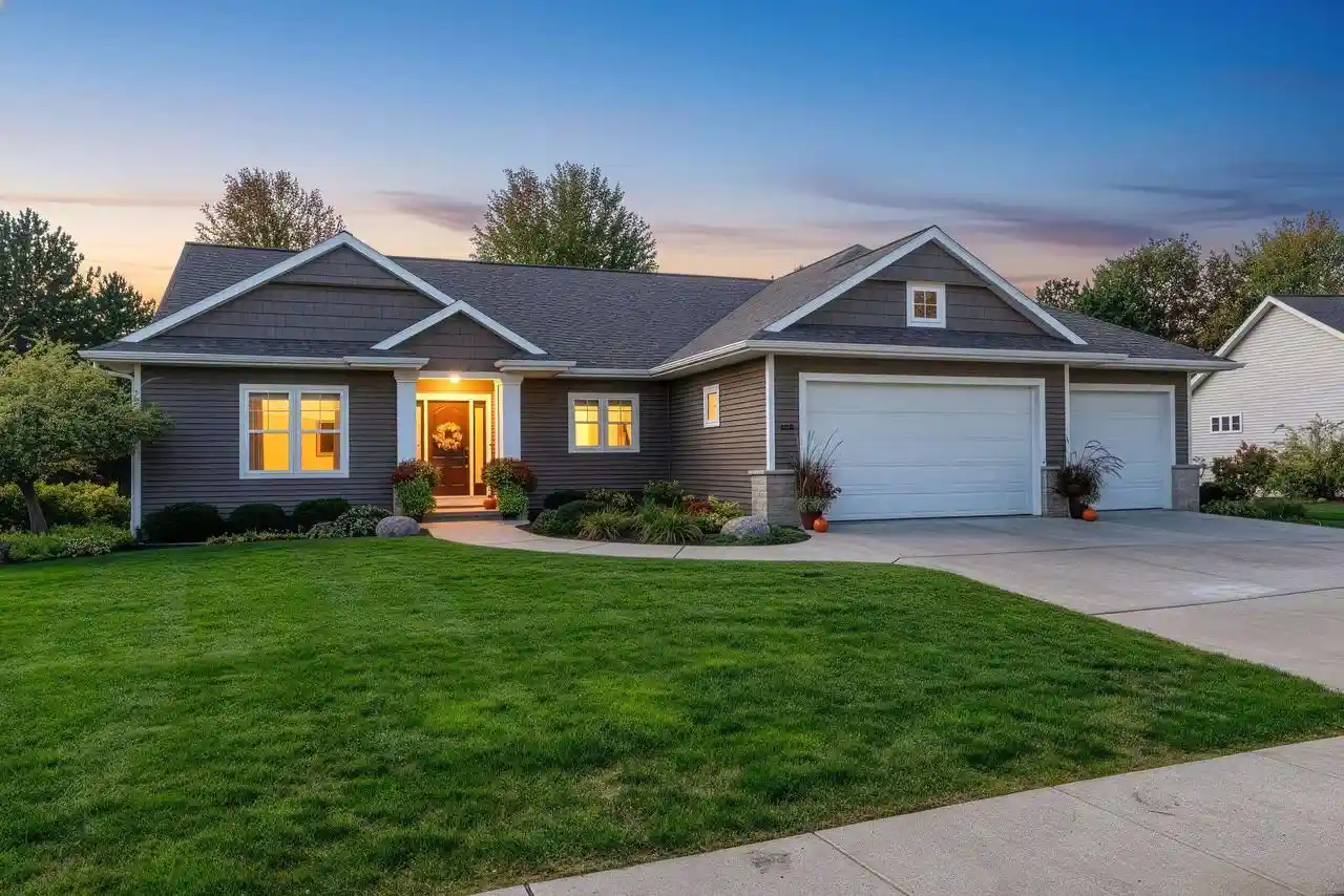 Photo 1 of Single family home for sale at 248 Shelley Ln, De Pere, WI 54115 | MLS# 50333994 | Listing updated on 2026-10-08