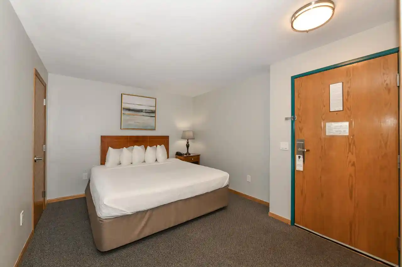 Photo 3 of Condo for sale at 111 Center St #348, Lake Geneva, WI 53147 | MLS# 1983910 | Listing updated on 2026-10-08
