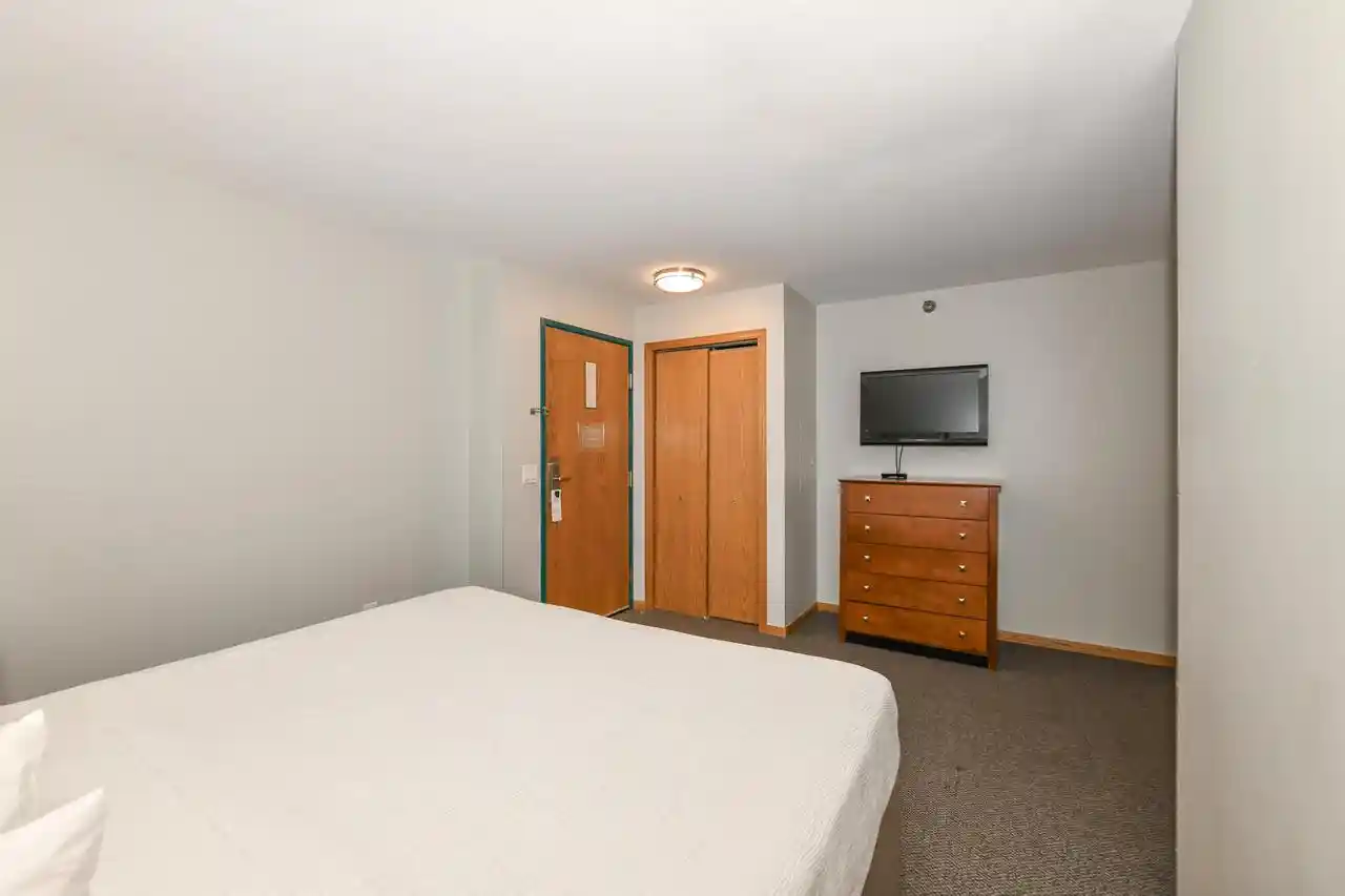 Photo 3 of Condo for sale at 111 Center St #348, Lake Geneva, WI 53147 | MLS# 1983910 | Listing updated on 2026-10-08