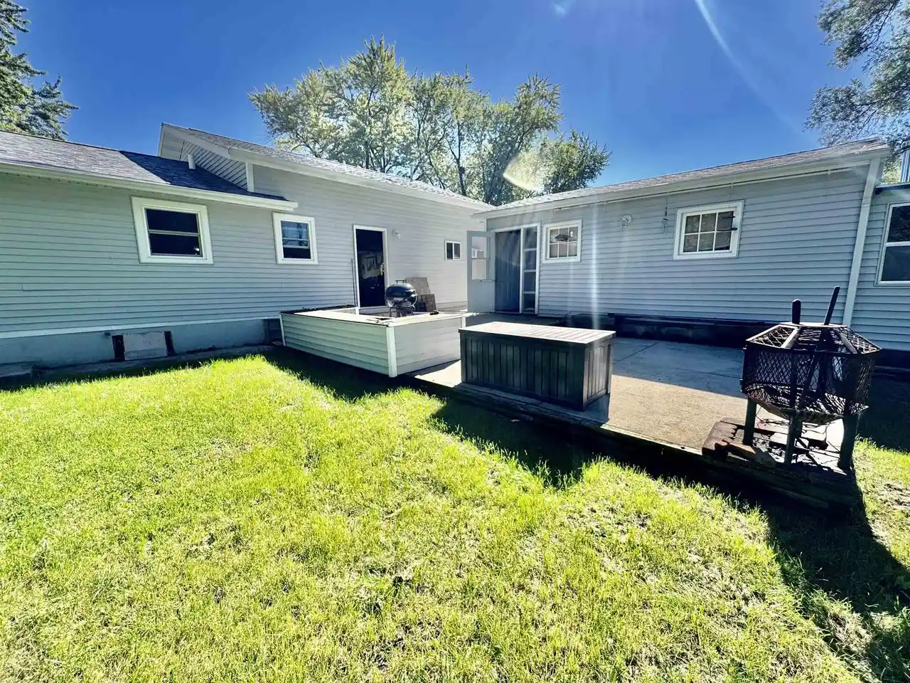 Photo 4 of Single family home for sale at 1518 S Willard Ave, Janesville, WI 53546 | MLS# 2034270 | Listing updated on 2026-10-08