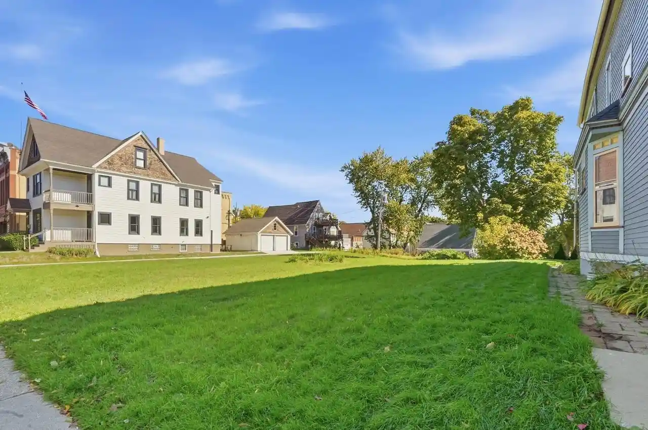 Photo 4 of Land for sale at 2036 N Palmer St, Milwaukee, WI 53212 | MLS# 1983919 | Listing updated on 2026-10-11
