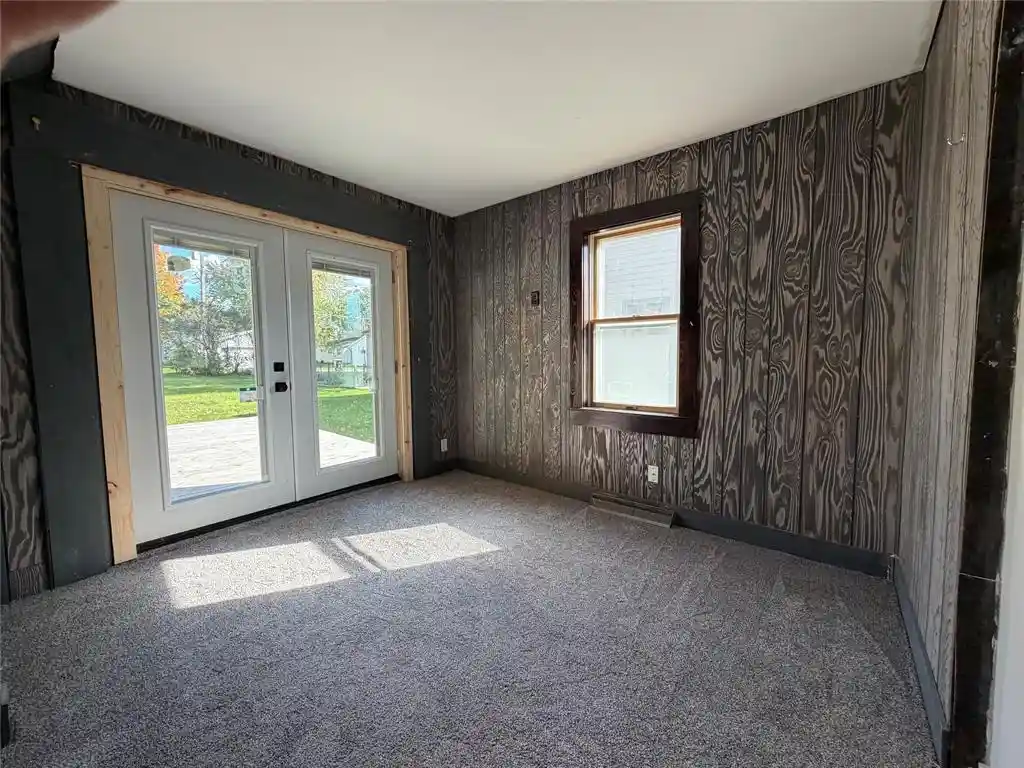 Photo 3 of Single family home for sale at 1514 Douglas St, Menomonie, WI 54751 | MLS# 1605811 | Listing updated on 2026-10-08