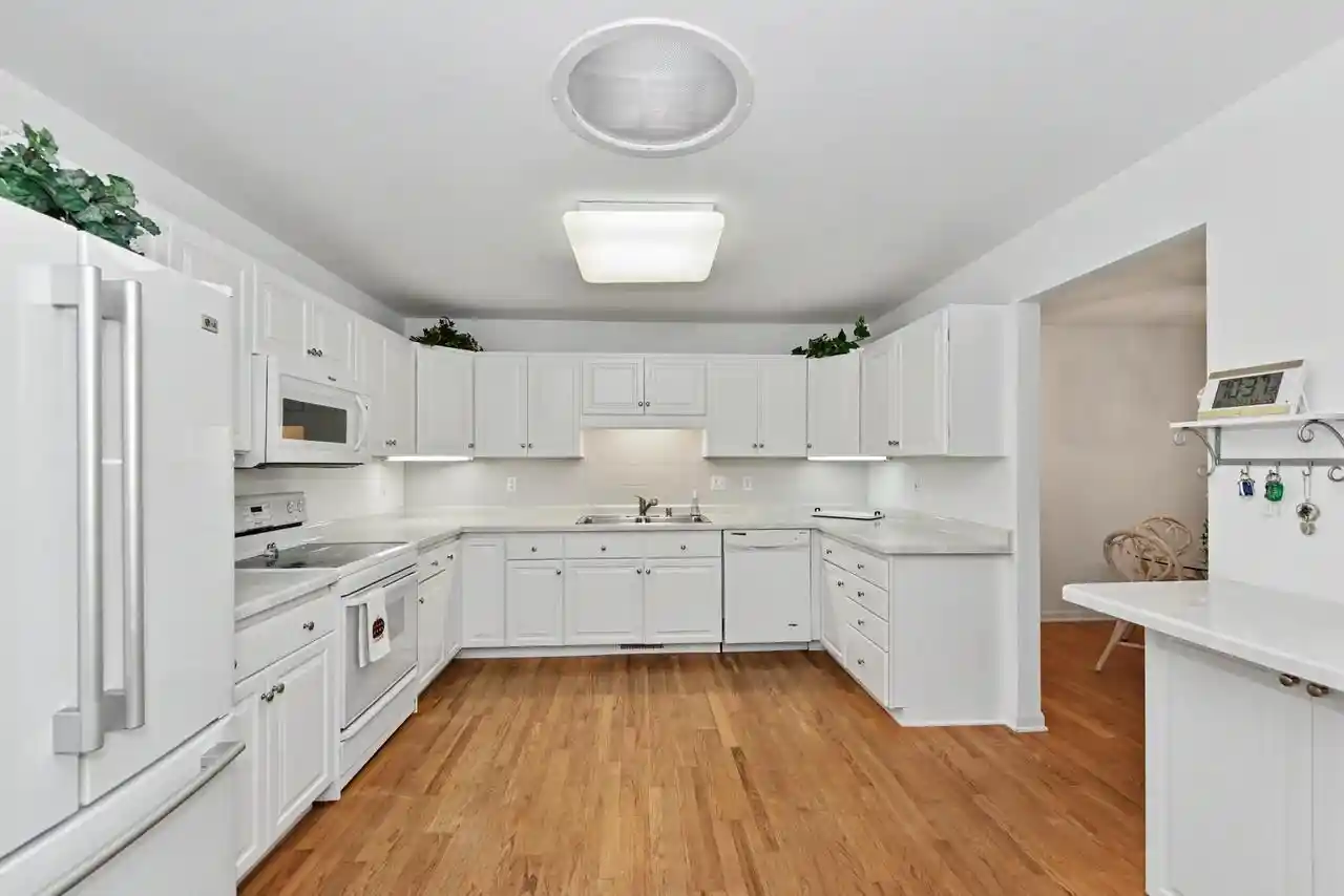 Listing Photo 4 - Condo for sale in building located at 858 Augusta, Waterford, WI 53185 - Unit #C