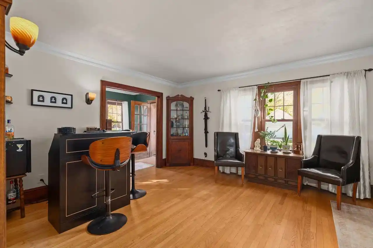 Photo 3 of Single family home for sale at 911 N Rankin St, Appleton, WI 54911 | MLS# 50334005 | Listing updated on 2026-10-08