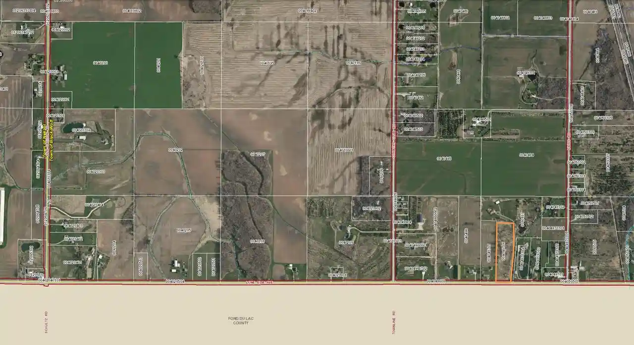 Photo 3 of Land for sale at 272 E Lone Elm Ave, Van Dyne, WI 54979 | MLS# 50334010 | Listing updated on 2026-10-09