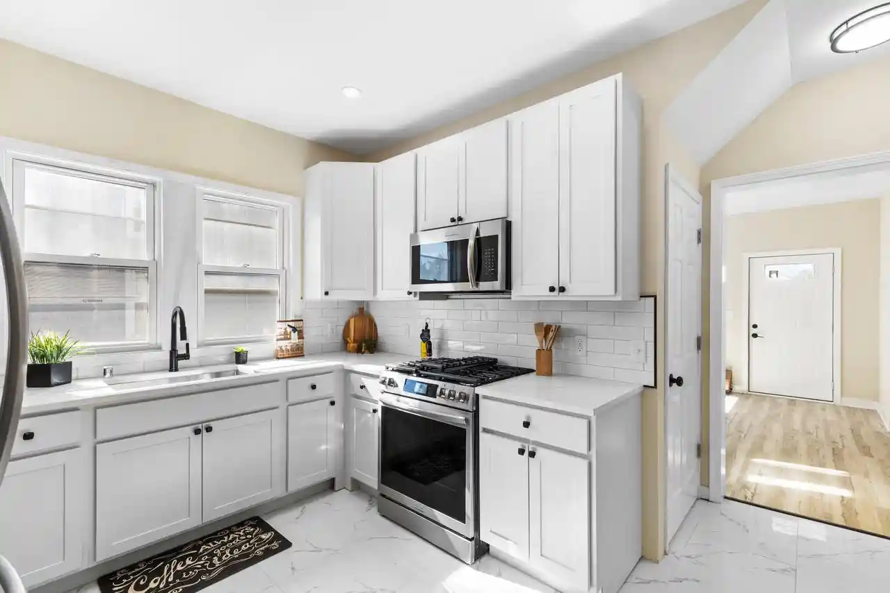 Photo 4 of Single family home for sale at 1037 White Rock Ave, Waukesha, WI 53186 | MLS# 1983949 | Listing updated on 2026-10-08