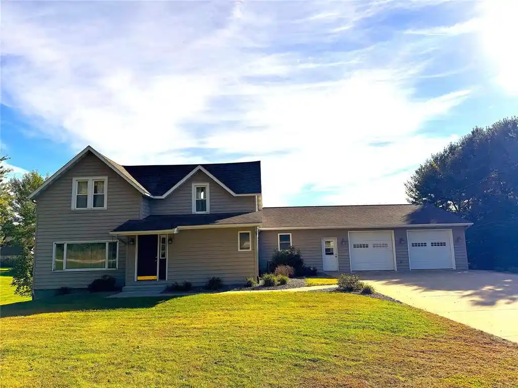 Photo 1 of Single family home for sale at 35260 Diagonal St, Independence, WI 54747 | MLS# 1605823 | Listing updated on 2026-10-08