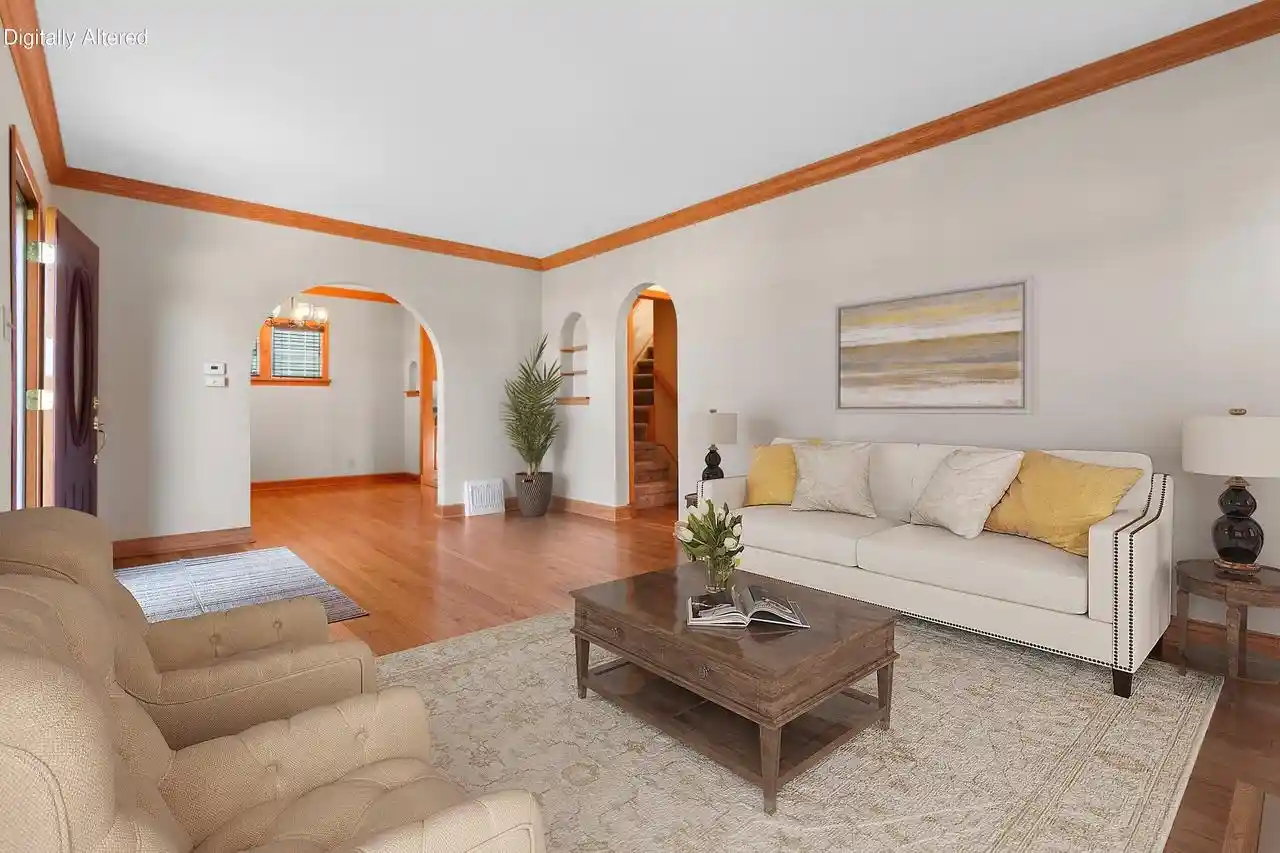 Photo 4 of Single family home for sale at 1132 N 15th Street, Manitowoc, WI 54220 | MLS# 1983959 | Listing updated on 2026-10-08