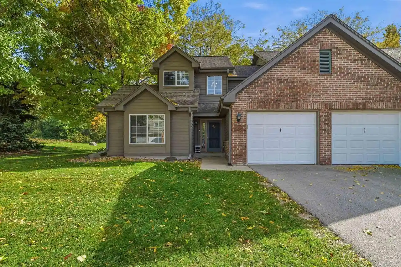 Photo 1 of Condo for sale at 18725 Brookfield Dr #24, Brookfield, WI 53045 | MLS# 2034284 | Listing updated on 2026-10-08