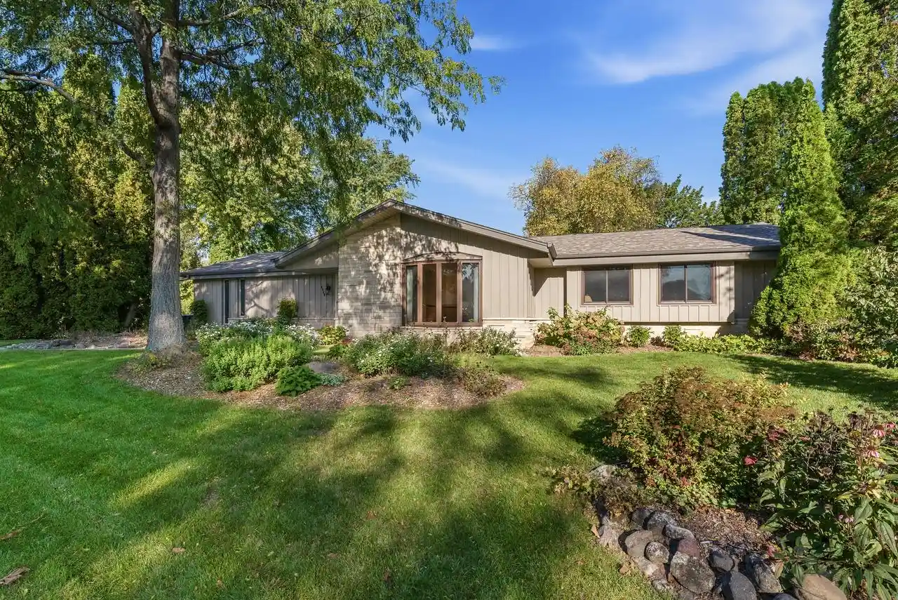 Photo 1 of Single family home for sale at 8840 Greenhill Ln, Greendale, WI 53129 | MLS# 1983955 | Listing updated on 2026-10-09