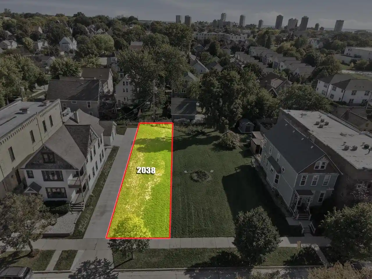 Photo 1 of Land for sale at 2038 N Palmer St, Milwaukee, WI 53212 | MLS# 1983966 | Listing updated on 2026-10-11