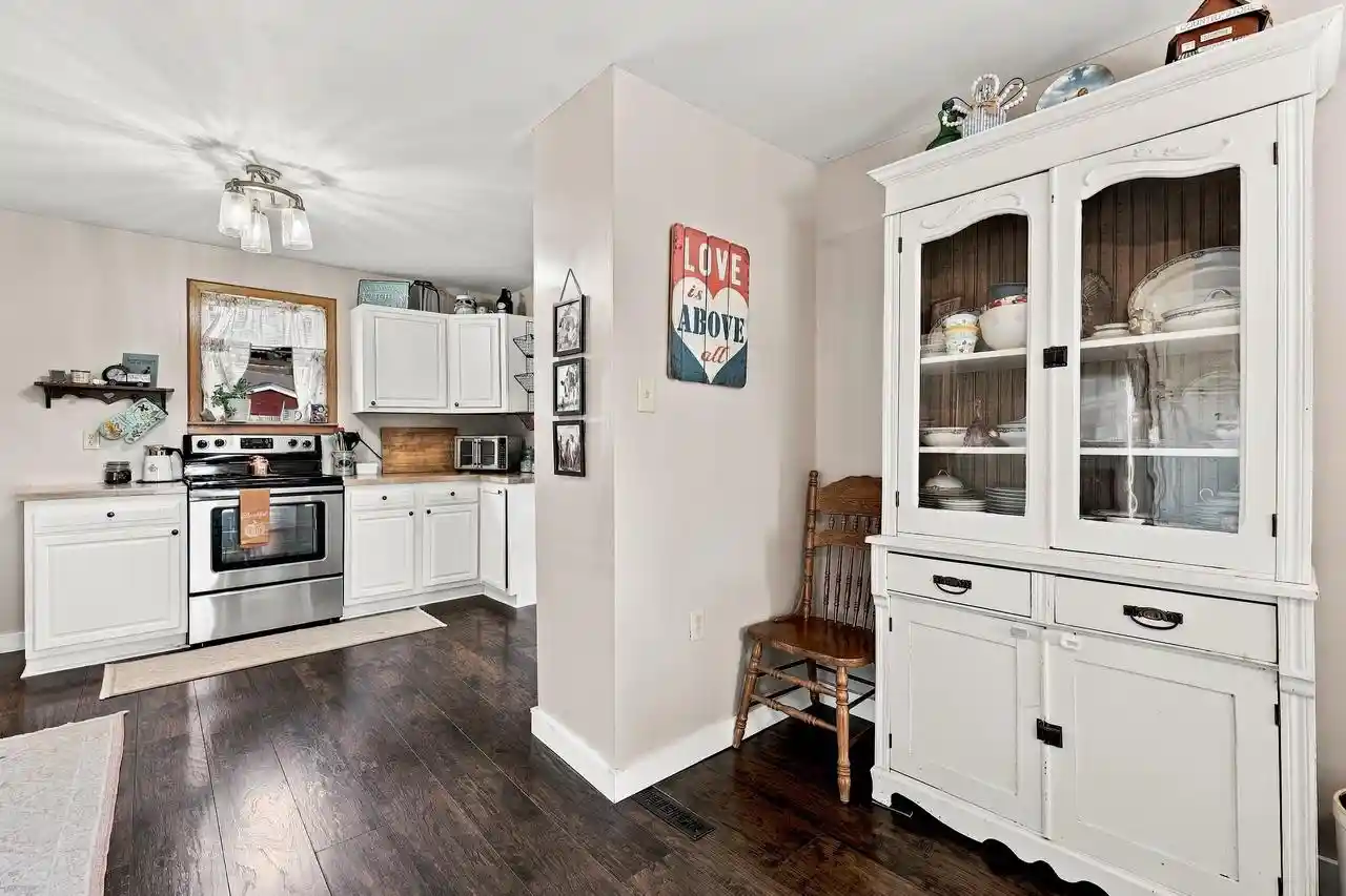 Photo 3 of Single family home for sale at 211 E High St, Shullsburg, WI 53586 | MLS# 2034287 | Listing updated on 2026-10-08