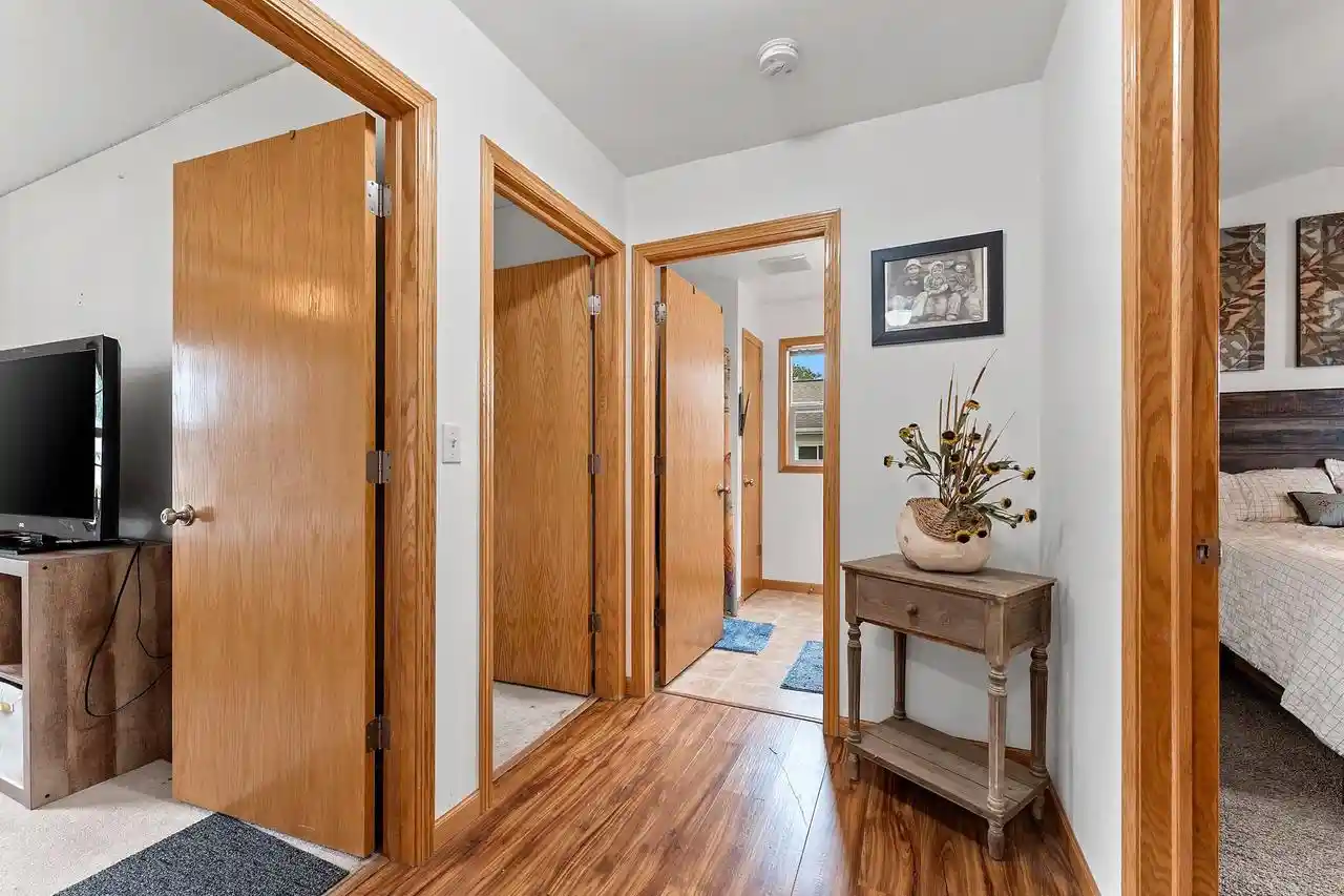 Photo 3 of Single family home for sale at 2337 Samantha St, De Pere, WI 54115 | MLS# 50334016 | Listing updated on 2026-10-08