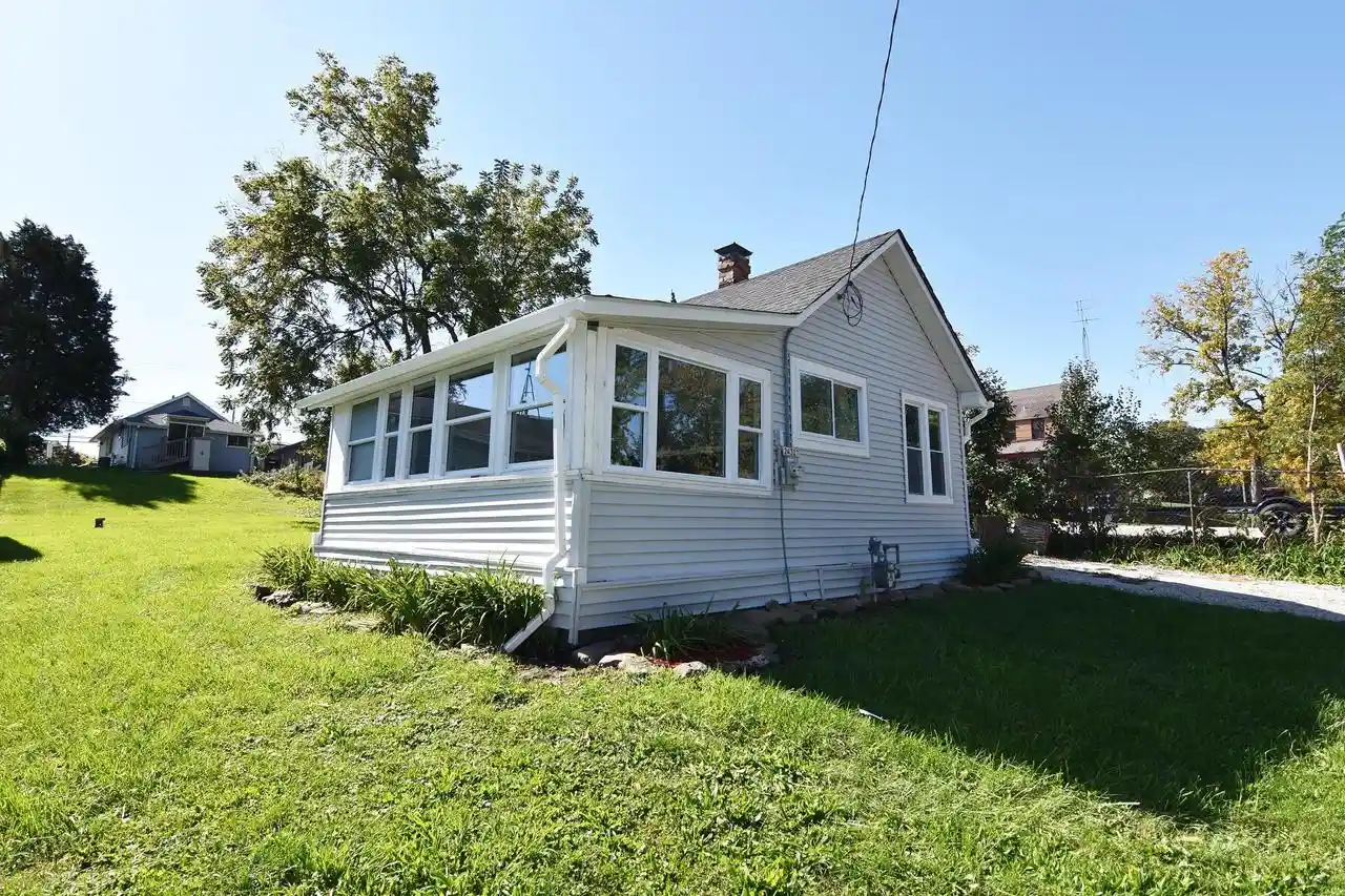 Photo 4 of Single family home for sale at 24327 74th Street, Salem, WI 53168 | MLS# 1983978 | Listing updated on 2026-10-08