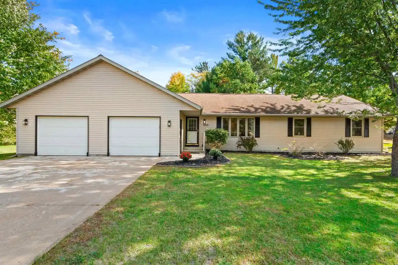 Photo 1 of Single family home for sale at 2360 Weslan Dr, Plover, WI 54467 | MLS# 22605038 | Listing updated on 2026-10-08