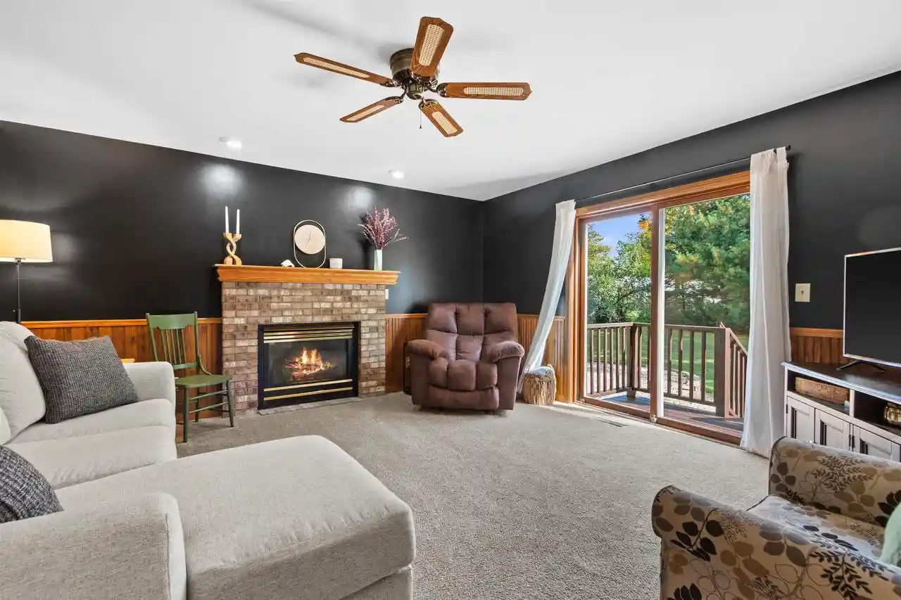 Photo 3 of Single family home for sale at 2360 Weslan Dr, Plover, WI 54467 | MLS# 22605038 | Listing updated on 2026-10-08