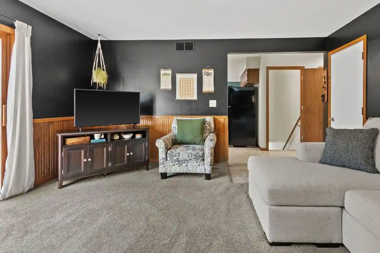 Photo 4 of Single family home for sale at 2360 Weslan Dr, Plover, WI 54467 | MLS# 22605038 | Listing updated on 2026-10-08