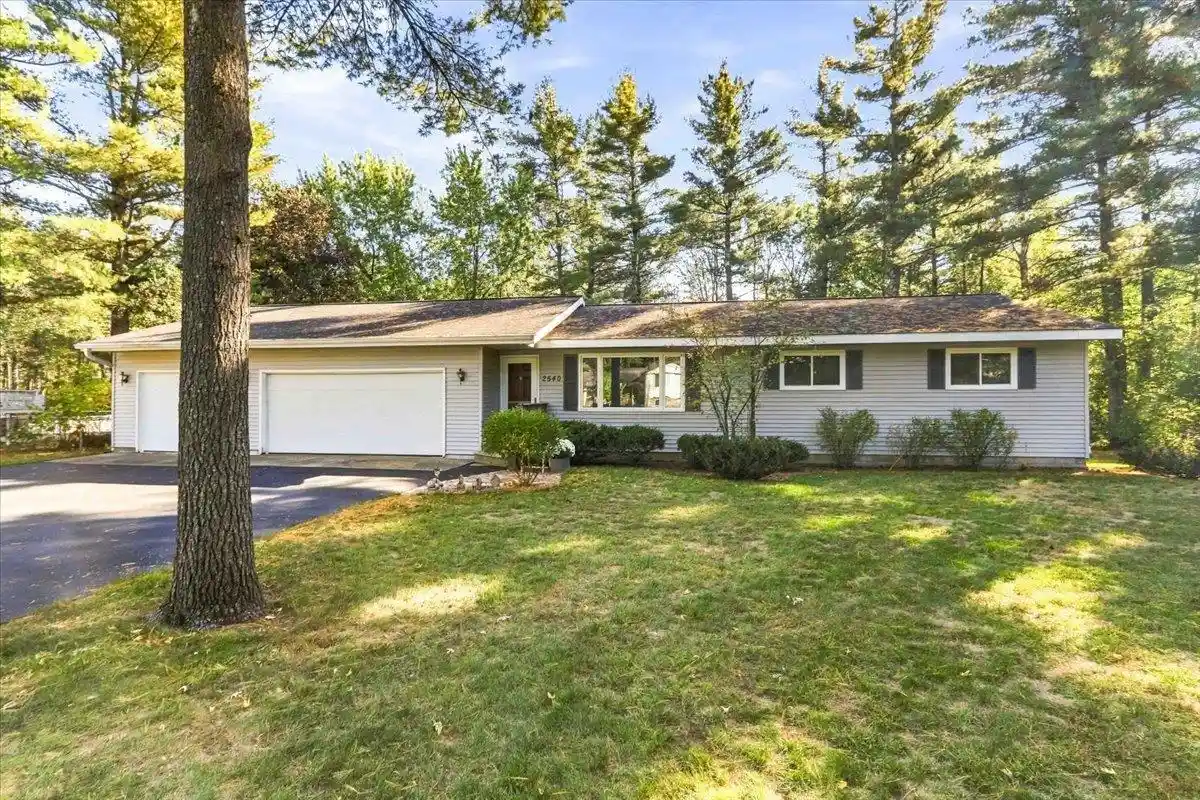 Photo 1 of Single family home for sale at 2540 Abby Ln, Wisconsin Rapids, WI 54494 | MLS# 22605037 | Listing updated on 2026-10-08
