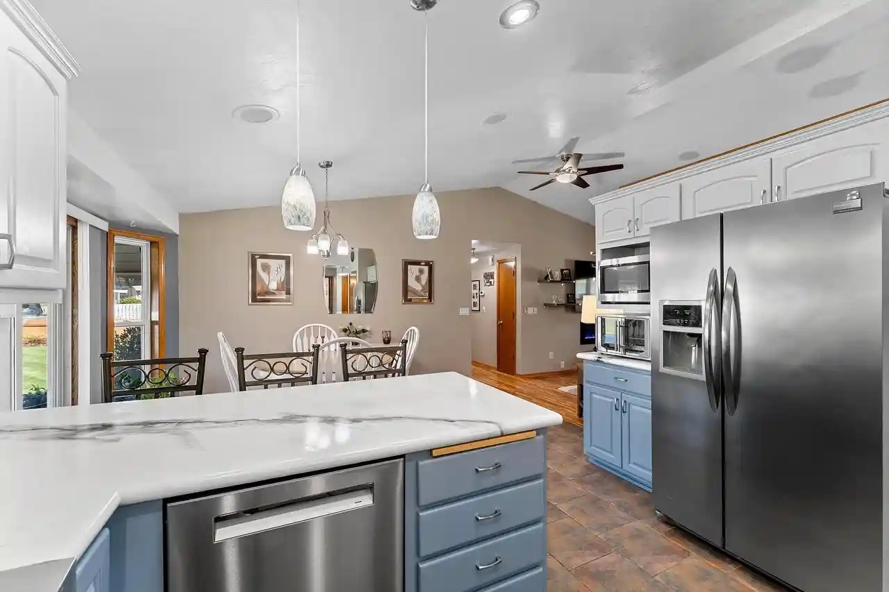 Photo 3 of Single family home for sale at 3123 W Ottertail Ct, Green Bay, WI 54311 | MLS# 50334028 | Listing updated on 2026-10-08